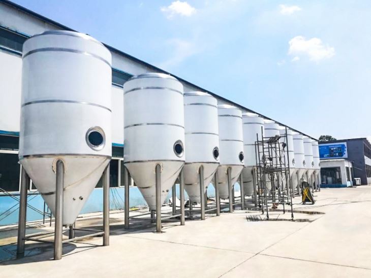 Complete Set Beer Brewery Equipment And Beer Filling Line